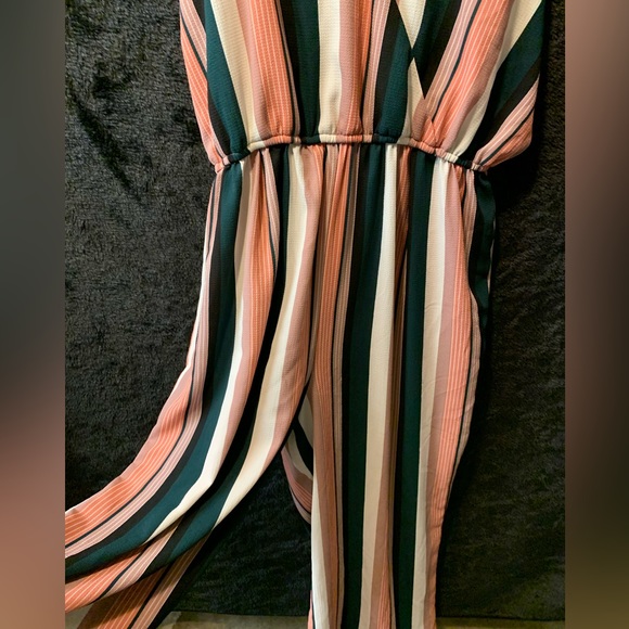 Palazzo pant jumpsuit - Picture 4 of 5